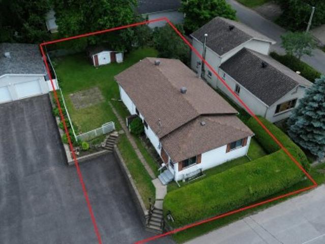 2580Z 20E Rue, Laval Ouest, QC, H7R 2M9 vacant land for sale | Listing ID 13173 | Royal LePage