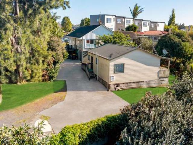 258 Pakuranga Road, Pakuranga Heights, Manukau City