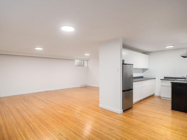 2596 Oak St Basement, Vancouver | Birds Nest Properties