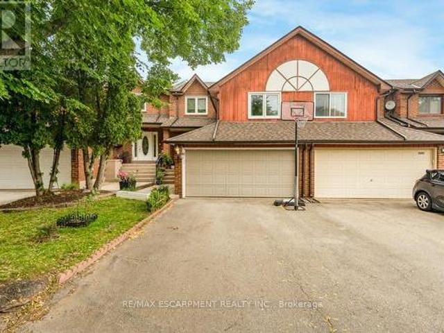 2597 Addingham Crescent, Oakville, ON, L6J 7K6 house for sale | Listing ID W13463 | Royal LePage