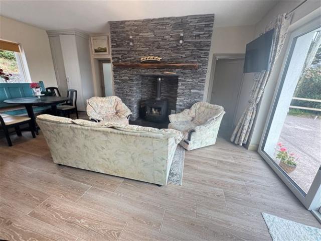 259,500 | Ref 1196 Mountain Escape, Coomastow, Aghatubrid, Caherciveen, Kerry The Property Shop 4947 MyHome. Ie Residential