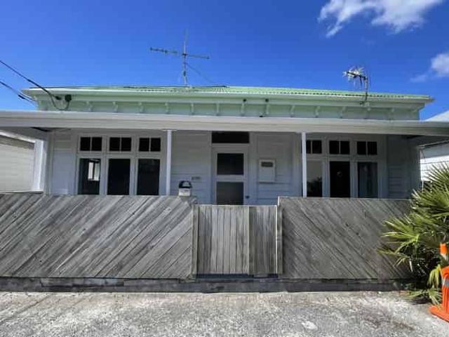 259 Adelaide Road, Newtown, Wellington City