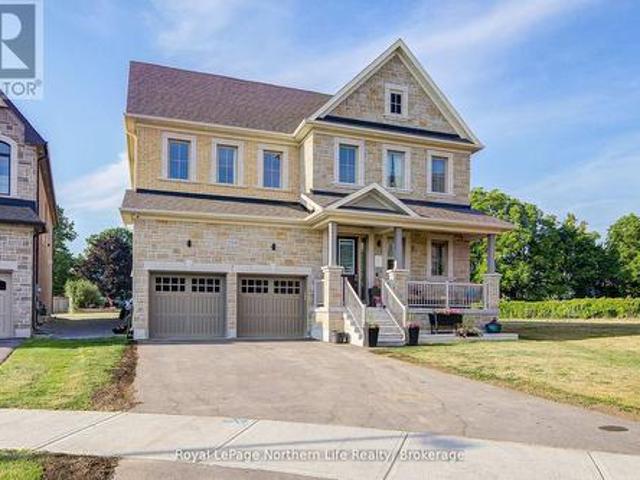 259 Danny Wheeler Boulevard, Georgina Keswick North, ON, L4P 0J9 Luxury House for sale | Listing ID N13550 | Royal LePage Carriage Trade Luxury Properties