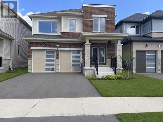 259 Rea Drive, Centre Wellington, ON, N1M 2W3 house for sale | Listing ID X13687 | Royal LePage