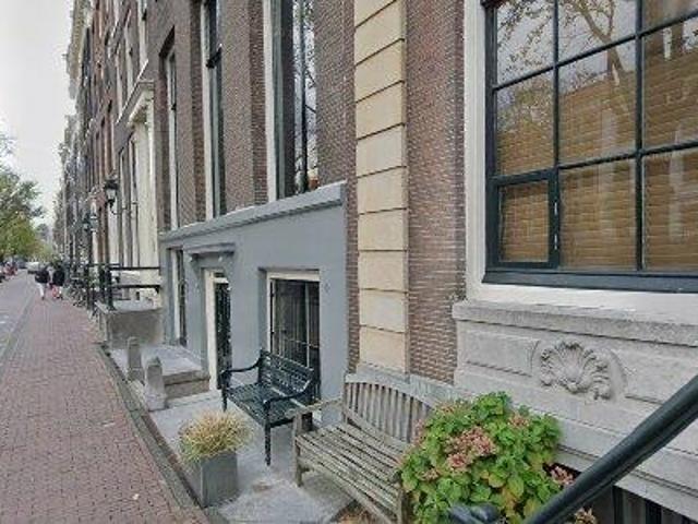 25 400 m2 office space for rent in Amsterdam Westpoort