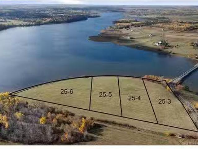 25 6 Chemin Bass River Point Road, Bass River, NB, E4W 2S7 v.