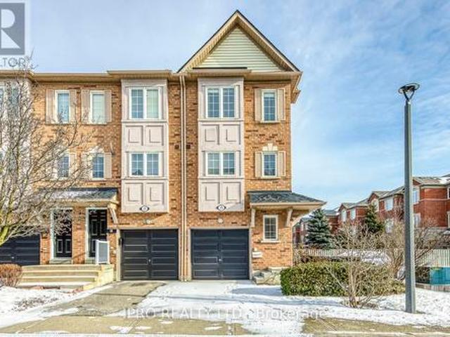 25 1128 Dundas Street W, Mississauga, ON, L5C 1E1 townhouse for sale | Listing ID W11992 | Royal LePage
