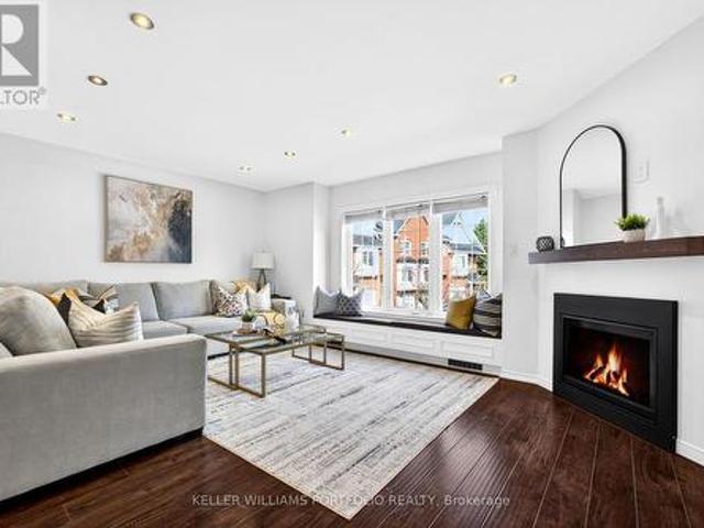 25 1575 South Parade Court, Mississauga, ON, L5M 6E9 townhouse for sale | Listing ID W13058 | Royal LePage