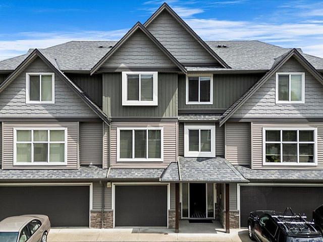 25 1609 Agassiz rosedale No 9 Highway Agassiz, British Columbia
