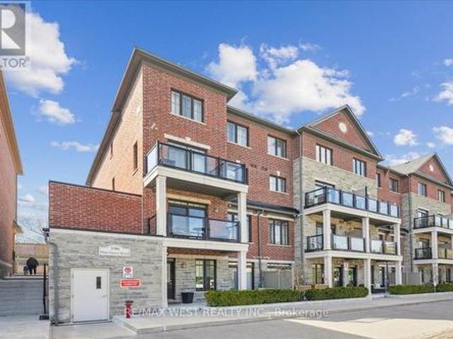 25 196 Pine Grove Road, Vaughan, ON, L4L 0H8 condo for sale | Listing ID N12142 | Royal LePage