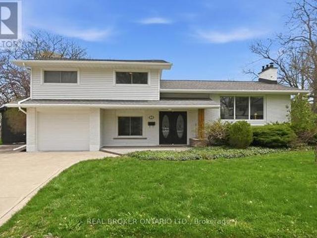 25 Victor Boulevard, St. Catharines, ON, L2T 2B4 house for sale | Listing ID X13442 | Royal LePage