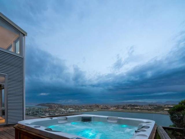 25 View Road, Houghton Bay, Wellington City