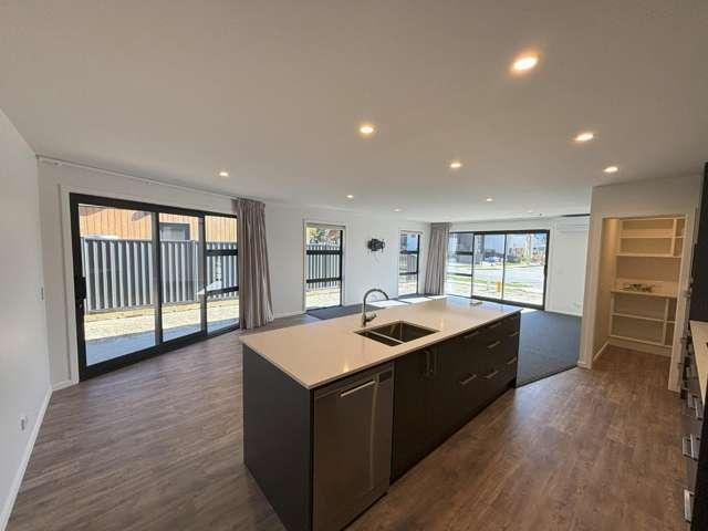 25 Wallis Drive, 10126, Central Otago