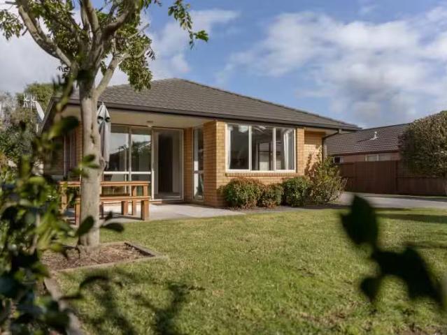 25 Waterford Park Drive, Papamoa Beach, Tauranga