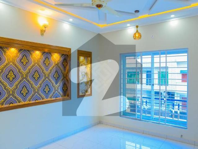 25 X 40 Used House For Sale In G 13 Islamabad G 13