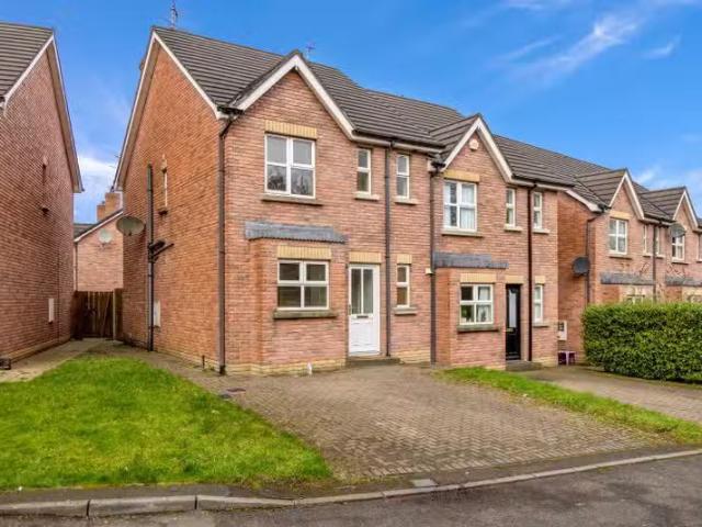 25 Andena Grange