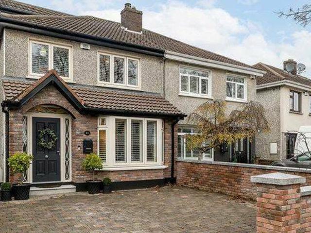 25 Ayrfield Drive Ayrfield Dublin 13