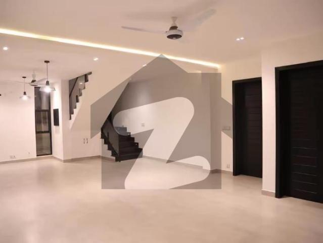 25 bed 25 bath Double Drawing Room Double TV Launch Double Kitchen luxury house F 7