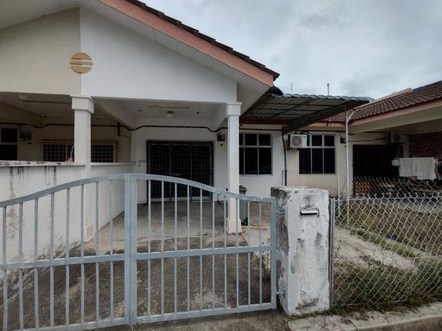 25 Below MV Renovated 1 Storey at Taman Tanjung Minyak