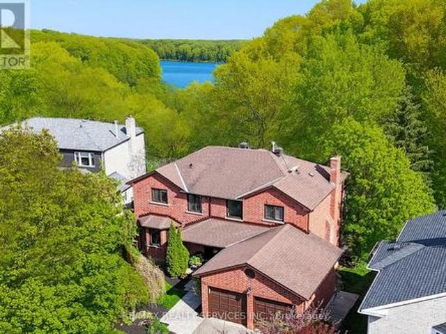 25 Brookbank Court, Brampton, ON, L6Z 3G4 house for sale | Listing ID W12242 | Royal LePage