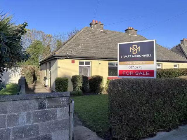 25 Burrowfield Road, Sutton, Baldoyle, Dublin 13, D13C4H0 is f.