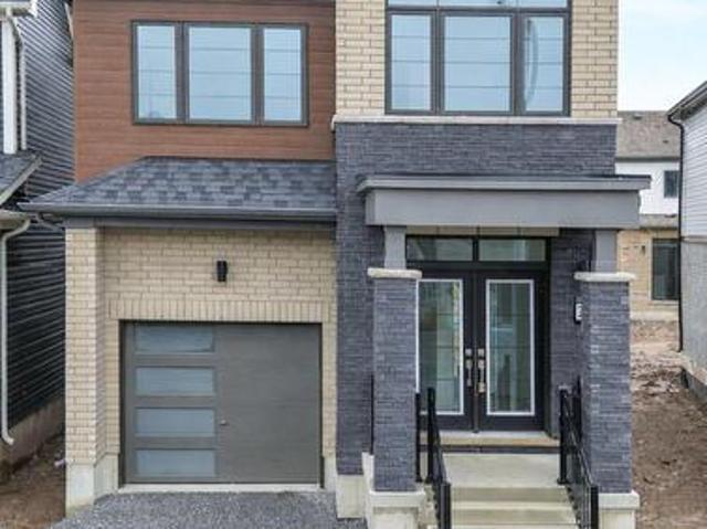 25 Canvas Crescent, Welland, ON, L3B 0P4 house for lease | Listing ID X13145 | Royal LePage
