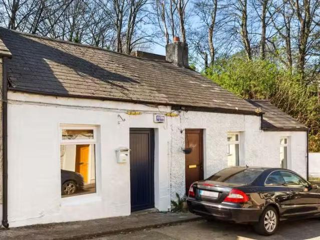 25 Carrickfoyle Terrace, Dublin 8, Kilmainham, Dublin 8, D08WR.