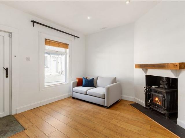 25 Carrickfoyle Terrace, Kilmainham, Dublin 8 Gillespie Lowe Group 4901 MyHome. Ie Residential