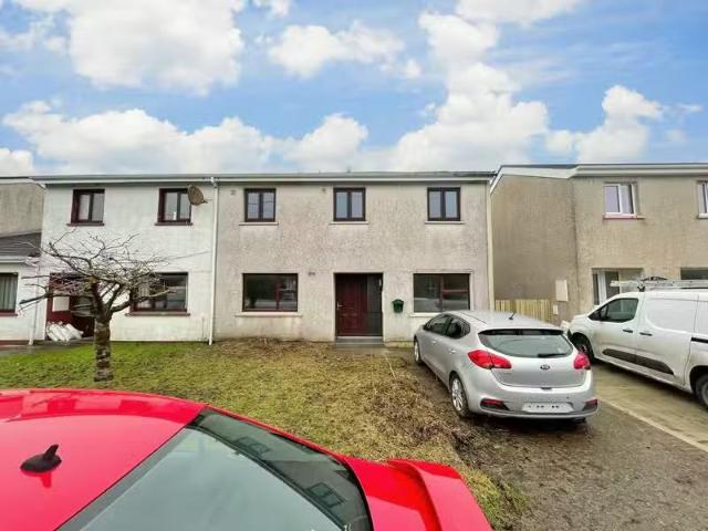 25 Clareden Drive, Donegal Town, Co. Donegal, F94HK7T is for s.