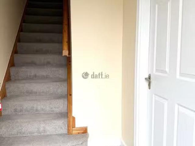 25 Cluain Rí, Athenry, Co. Galway is for rent
