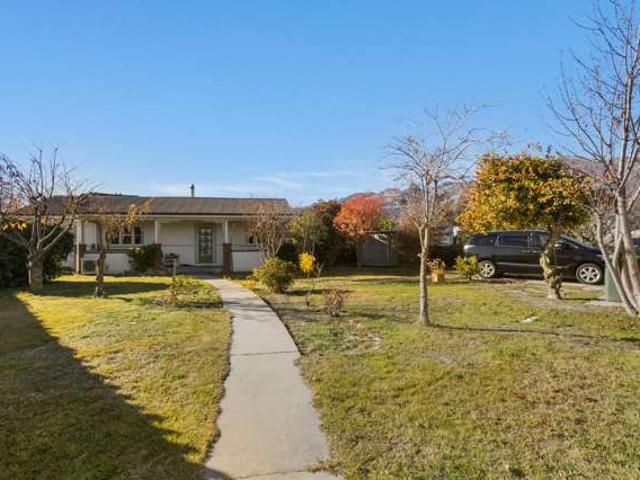 25 Donegal Street, Cromwell, Central Otago