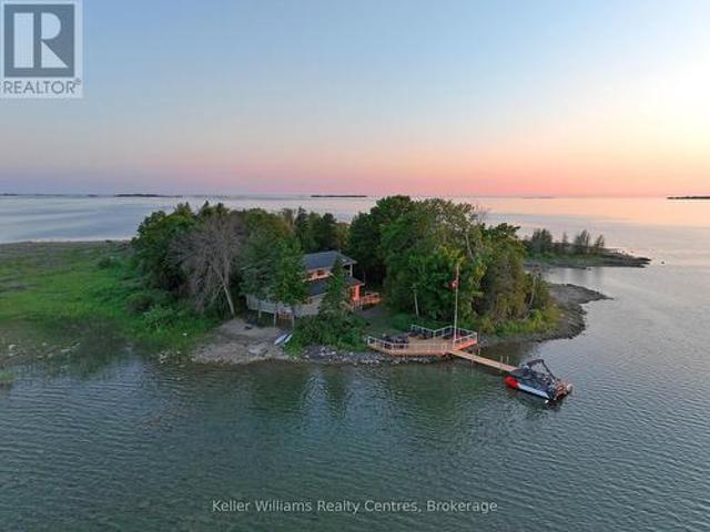 25 Dock Road, South Bruce Peninsula, ON, N0H 2T0 house for sale | Listing ID X13548 | Royal LePage