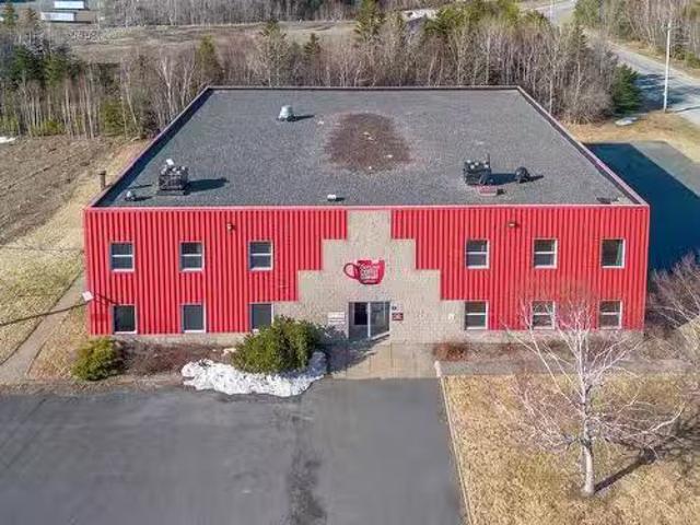 25 Eveleigh Drive, Sydney Mines, NS, B1V 2Y5 commercial for.