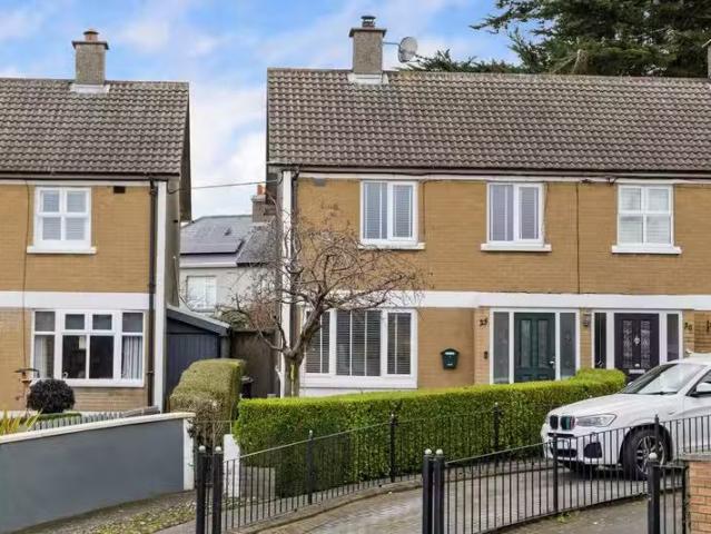 25 Fitzgerald Park, Dun Laoghaire, Co Dublin, A96HX62 is for s.