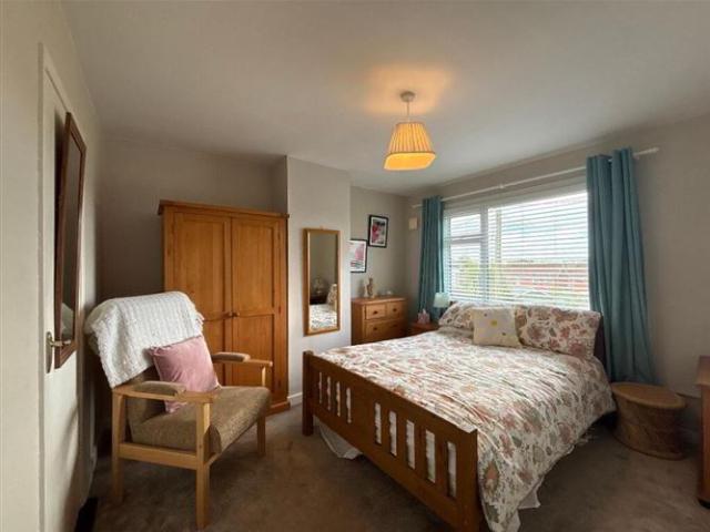 220,000 | 25 Gortmalogue, Glenconnor Road, Clonmel, Tipperary REA Stokes & Quirke 4994 MyHome. Ie Residential