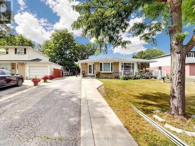 25 Graymar Road, Brampton, ON, L6S 1Z7 house for sale | Listing ID W13701 | Royal LePage