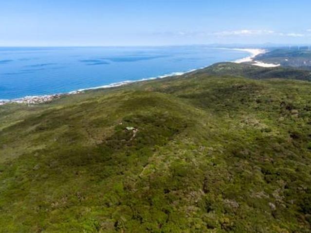 25 ha Land available in Seaview