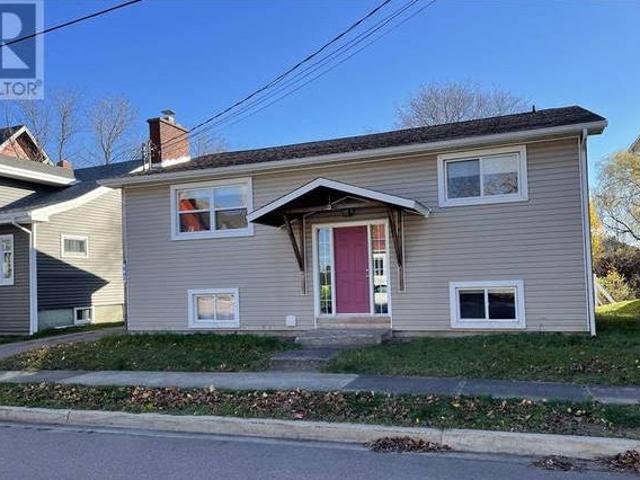 25 Halls ST Moncton New Brunswick