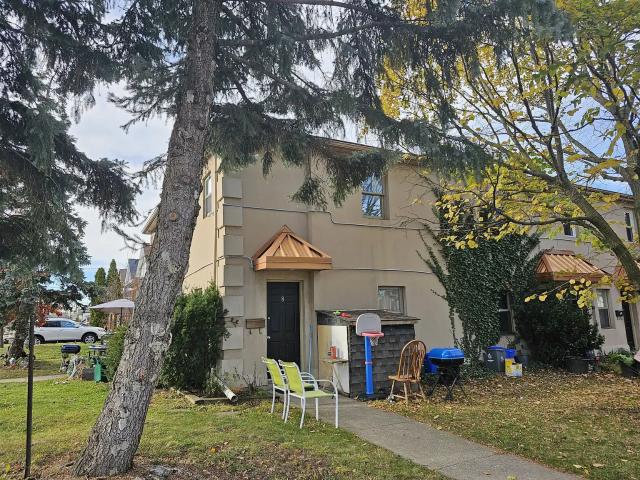 25 Hazel Street