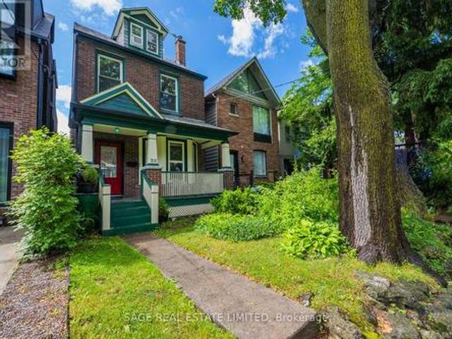 25 Helena Avenue, Toronto, ON, M6G 2H3 house for sale | Listing ID C13466 | Royal LePage
