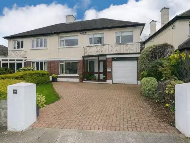 25 Lawnswood Park, Stillorgan, Co. Dublin, A94R722 is for sale