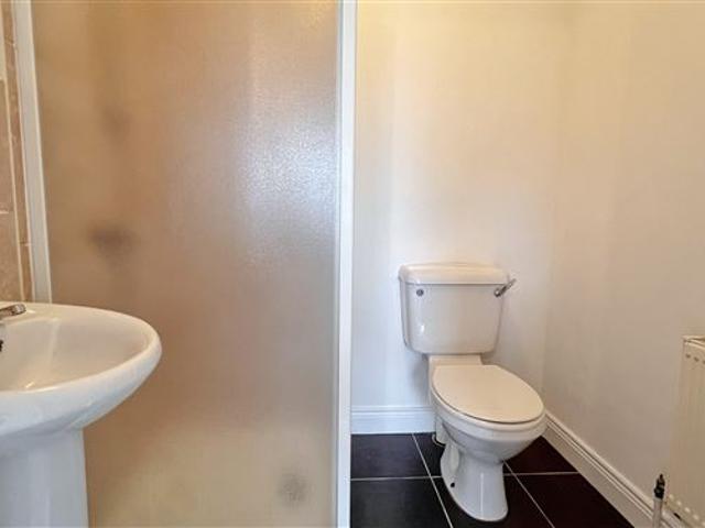 290,000 | 25 Lios Garbh, Portnick, Ballinasloe, Galway Keller Williams 4980 MyHome. Ie Residential