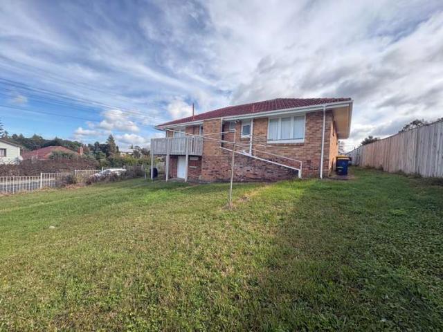 25 Lynwood Road, New Lynn, Waitakere City