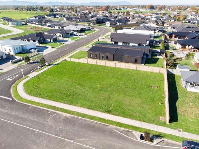 25 McWatters Drive, Ngatea, Hauraki