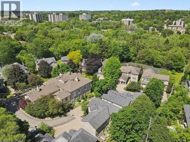 25 Manor Park Crescent Unit# 11, Guelph, ON, N1G 1A2 condo for sale | Listing ID 40852 | Royal LePage