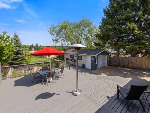 25 Mount Royal Drive, St. Albert, AB, T8N 1J3 house for sale | Listing ID E4493 | Royal LePage