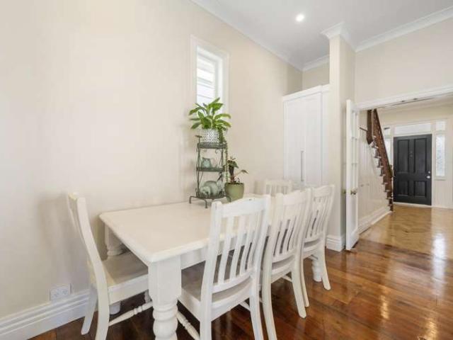 25 Newman Terrace, Thorndon, Wellington City