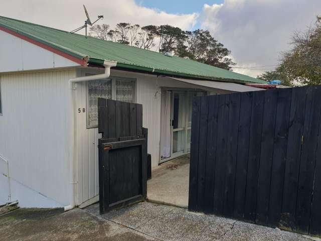 2/5 Oates Road, Glen Eden, Waitakere City