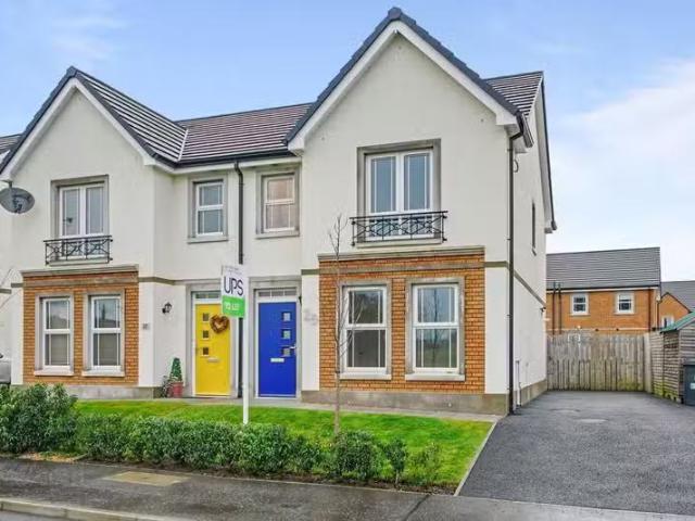 25 Rocklyn Drive