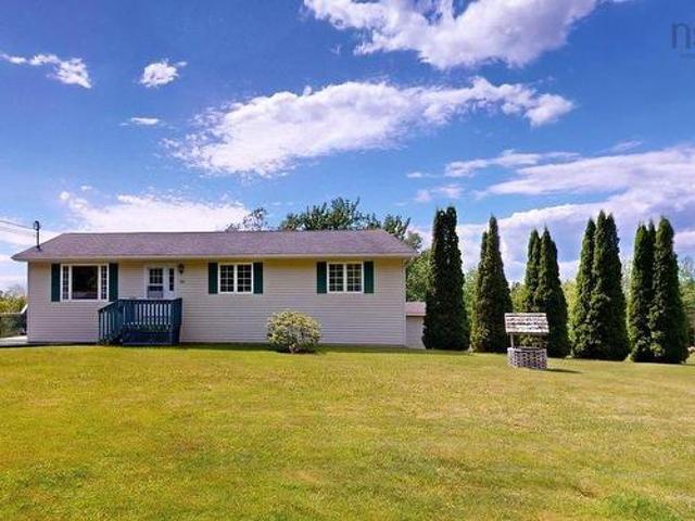 25 Rothwell Street, Upper Sackville, NS, B4E 3C2 house for sale | Listing ID 202615 | Royal LePage